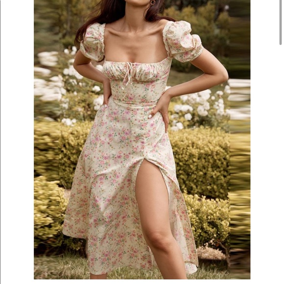 Tallulah Lemon Floral Puff Sleeve Midi Sundress - Picture 5 of 14